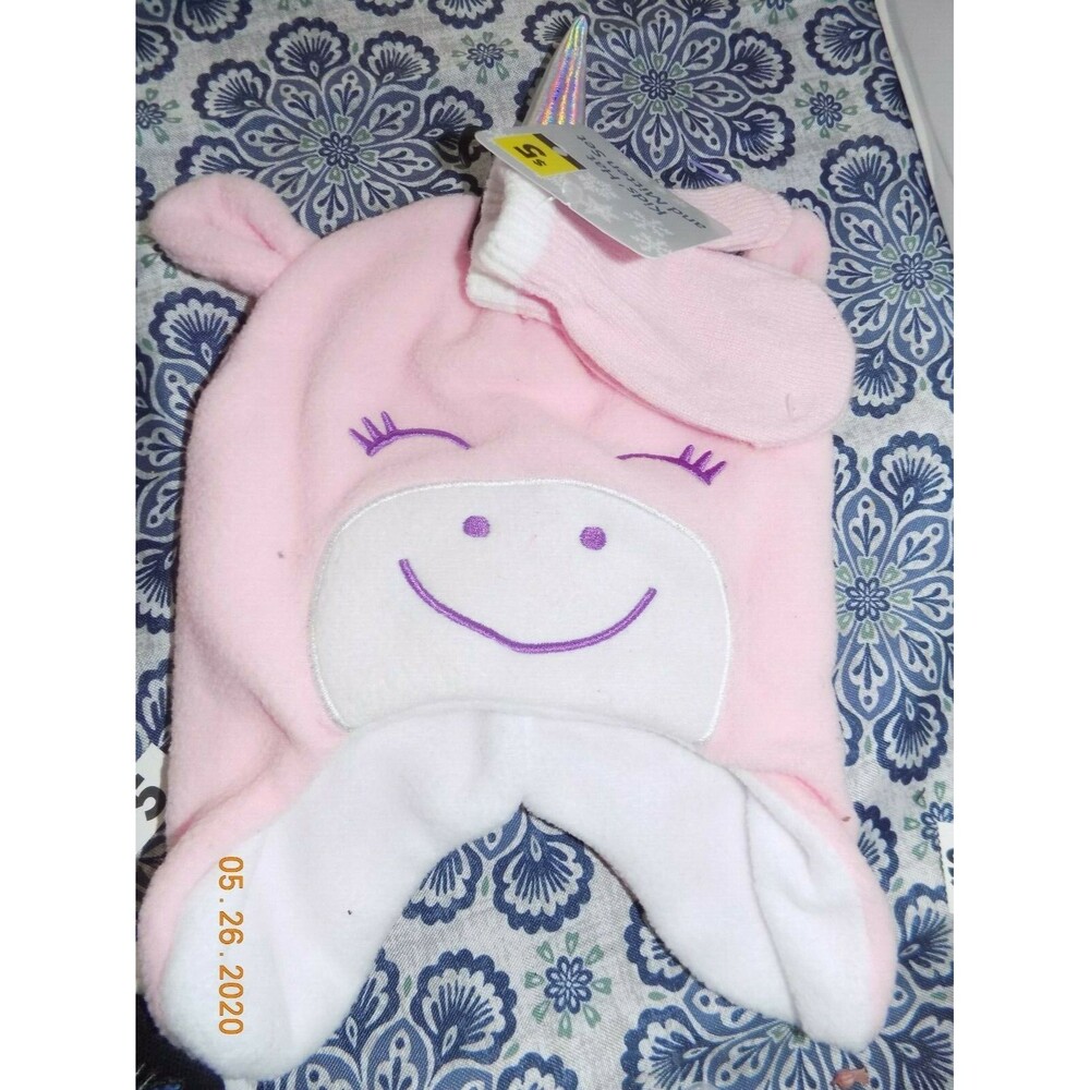 New girl's hat/mitten set unicorn